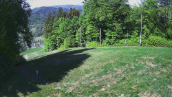 Prostřední část sjezdovky a snowpark