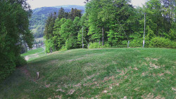 Prostřední část sjezdovky a snowpark