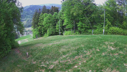 Prostřední část sjezdovky a snowpark