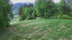 Prostřední část sjezdovky a snowpark