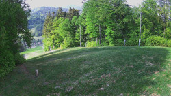 Prostřední část sjezdovky a snowpark