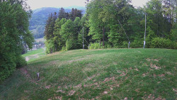 Prostřední část sjezdovky a snowpark
