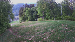 Prostřední část sjezdovky a snowpark