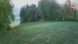 Prostřední část sjezdovky a snowpark