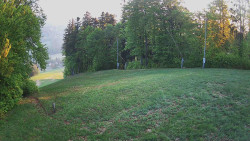 Prostřední část sjezdovky a snowpark