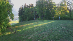 Prostřední část sjezdovky a snowpark