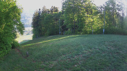 Prostřední část sjezdovky a snowpark