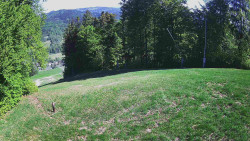 Prostřední část sjezdovky a snowpark