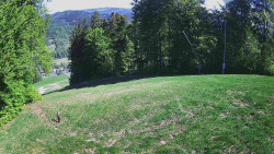 Prostřední část sjezdovky a snowpark