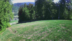 Prostřední část sjezdovky a snowpark