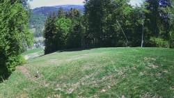 Prostřední část sjezdovky a snowpark