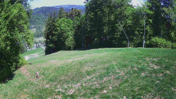 Prostřední část sjezdovky a snowpark