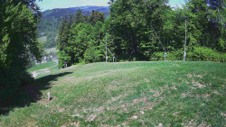 Prostřední část sjezdovky a snowpark