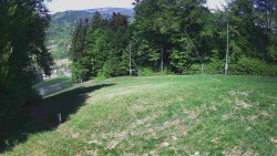 Prostřední část sjezdovky a snowpark