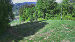 Prostřední část sjezdovky a snowpark