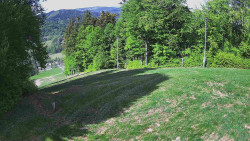 Prostřední část sjezdovky a snowpark