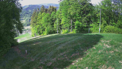 Prostřední část sjezdovky a snowpark