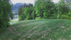 Prostřední část sjezdovky a snowpark
