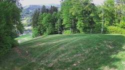 Prostřední část sjezdovky a snowpark