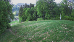 Prostřední část sjezdovky a snowpark