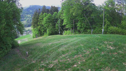 Prostřední část sjezdovky a snowpark