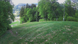 Prostřední část sjezdovky a snowpark
