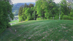 Prostřední část sjezdovky a snowpark
