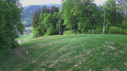 Prostřední část sjezdovky a snowpark