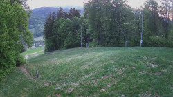 Prostřední část sjezdovky a snowpark