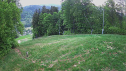 Prostřední část sjezdovky a snowpark