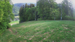 Prostřední část sjezdovky a snowpark
