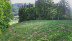 Prostřední část sjezdovky a snowpark