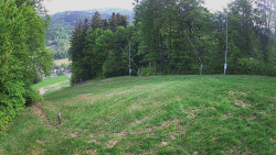 Prostřední část sjezdovky a snowpark