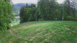Prostřední část sjezdovky a snowpark