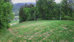 Prostřední část sjezdovky a snowpark