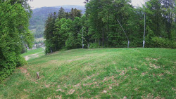 Prostřední část sjezdovky a snowpark