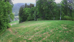 Prostřední část sjezdovky a snowpark