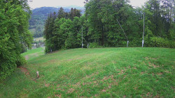 Prostřední část sjezdovky a snowpark
