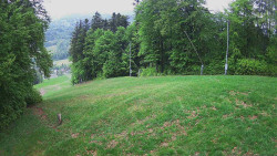 Prostřední část sjezdovky a snowpark