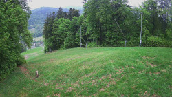 Prostřední část sjezdovky a snowpark