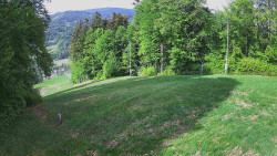 Prostřední část sjezdovky a snowpark