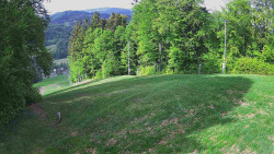 Prostřední část sjezdovky a snowpark