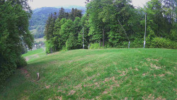 Prostřední část sjezdovky a snowpark