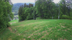 Prostřední část sjezdovky a snowpark