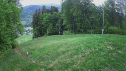 Prostřední část sjezdovky a snowpark