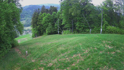 Prostřední část sjezdovky a snowpark