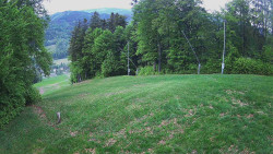 Prostřední část sjezdovky a snowpark