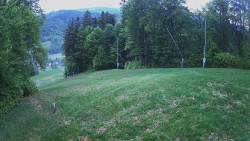 Prostřední část sjezdovky a snowpark