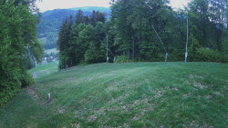 Prostřední část sjezdovky a snowpark