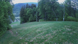 Prostřední část sjezdovky a snowpark